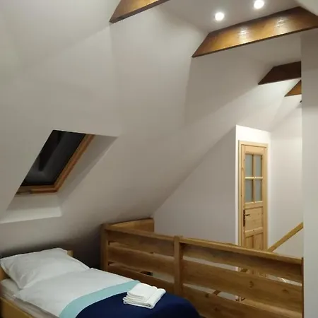 Dom W Górach Przy Szlaku *